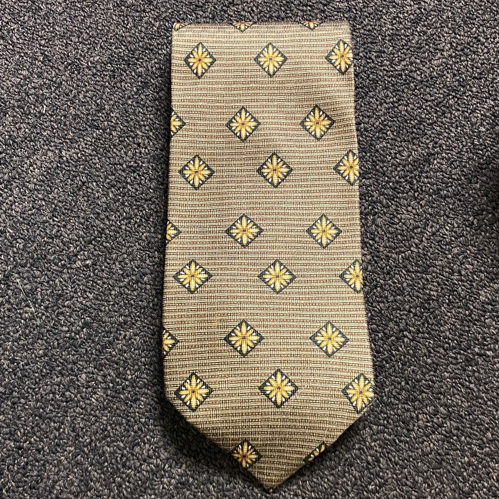 Giorgio Moresch London necktie men’s workwear accessory